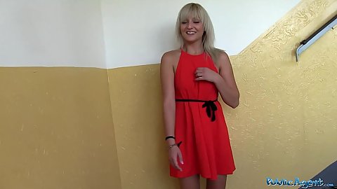 Blonde girl doing a quick fuck with a strange for money money