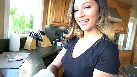 Jaye Summers doing dishes in the kitchen when a cock conveniently appears and wants a deep throat