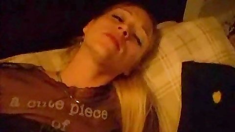 Chick babe fucked and filmed by her bf