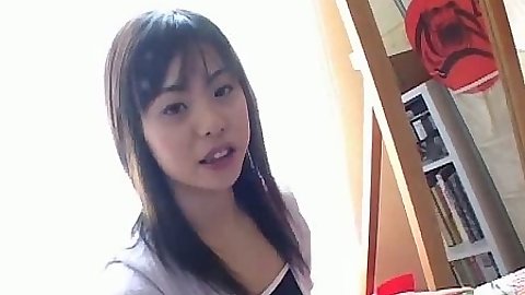Asian teen kissing dude and making out with him