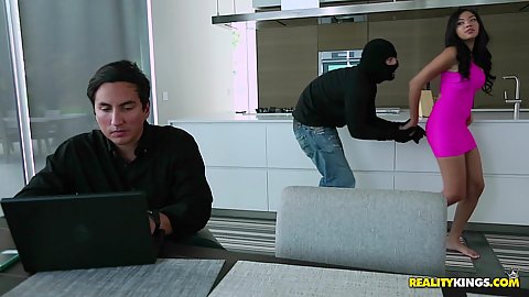Cassidy Banks Fucked Thief - Cassidy Banks fully clothed - Gosexpod - free tube porn videos