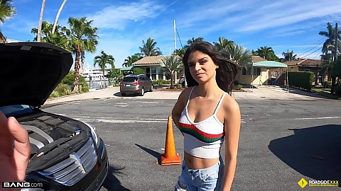 No bra wearing cheerful Joceyln Stone having car problems on the public road she quickly flashes her braless boobies and gives right on the street